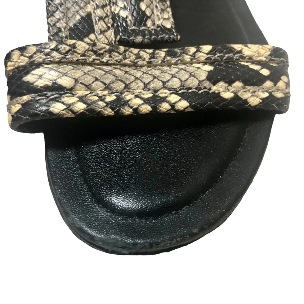 Tod’s Python T Sandals - Picture 2 of 7